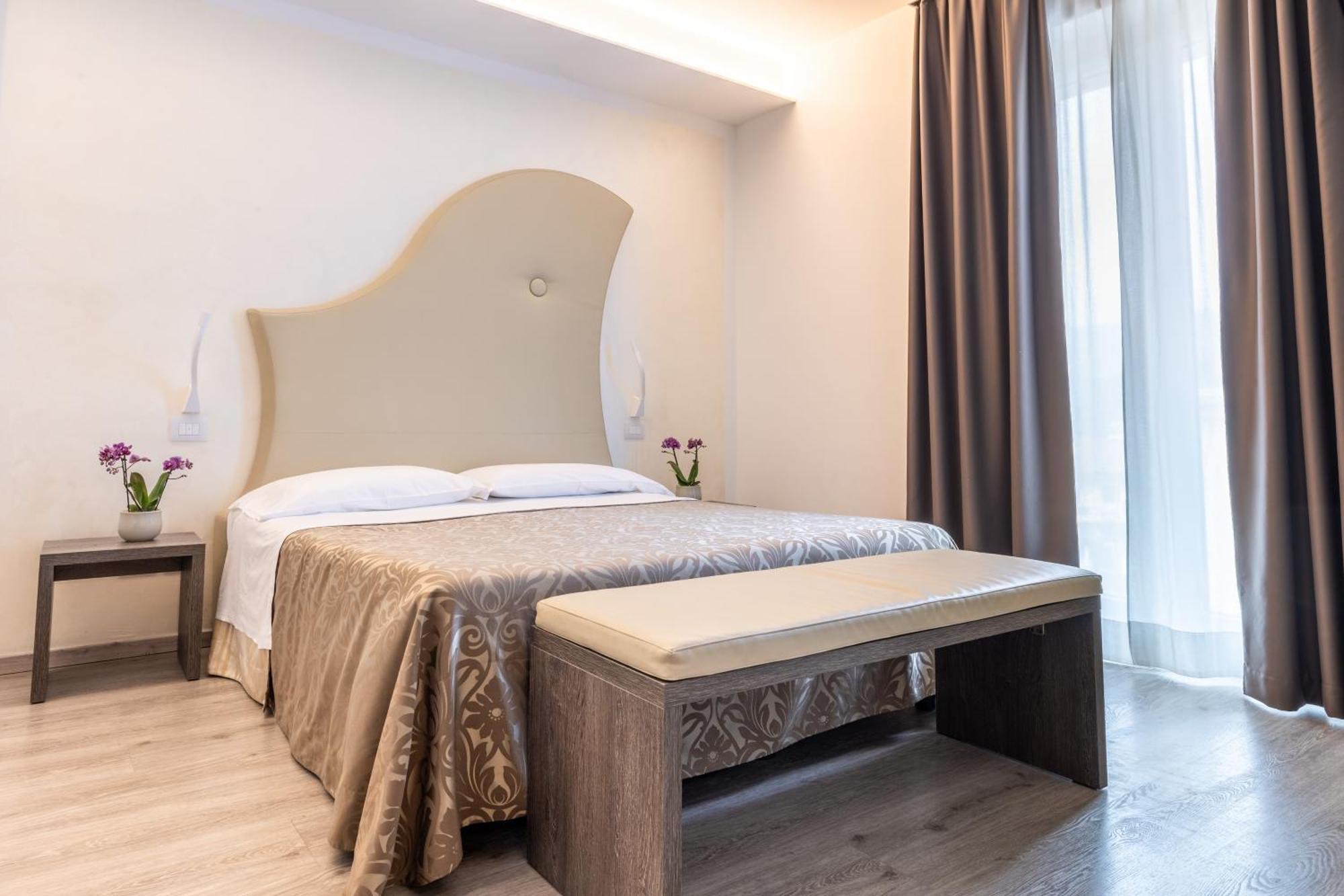 Hotel Italia Garda (Verona) Quarto foto