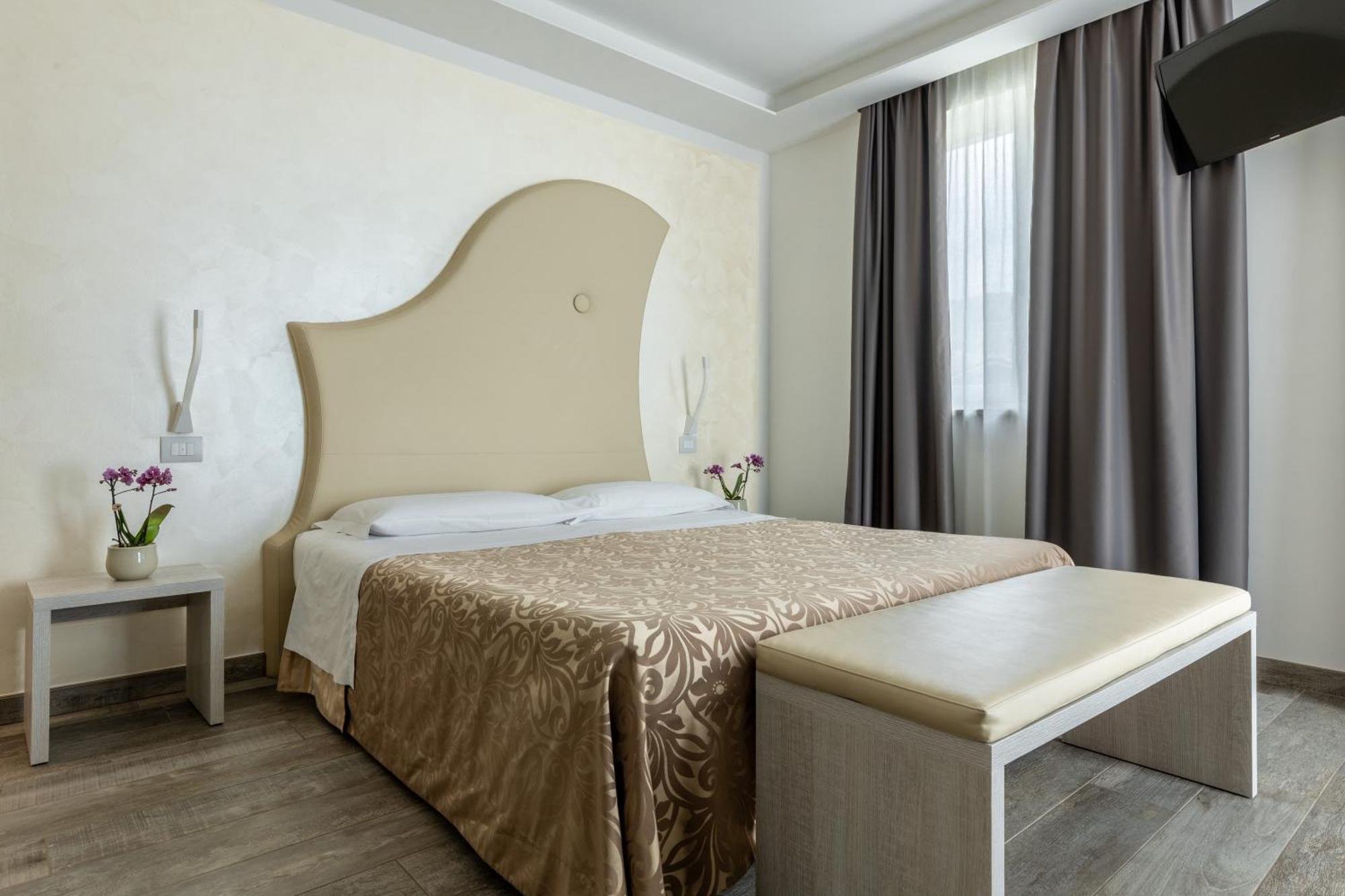 Hotel Italia Garda (Verona) Quarto foto