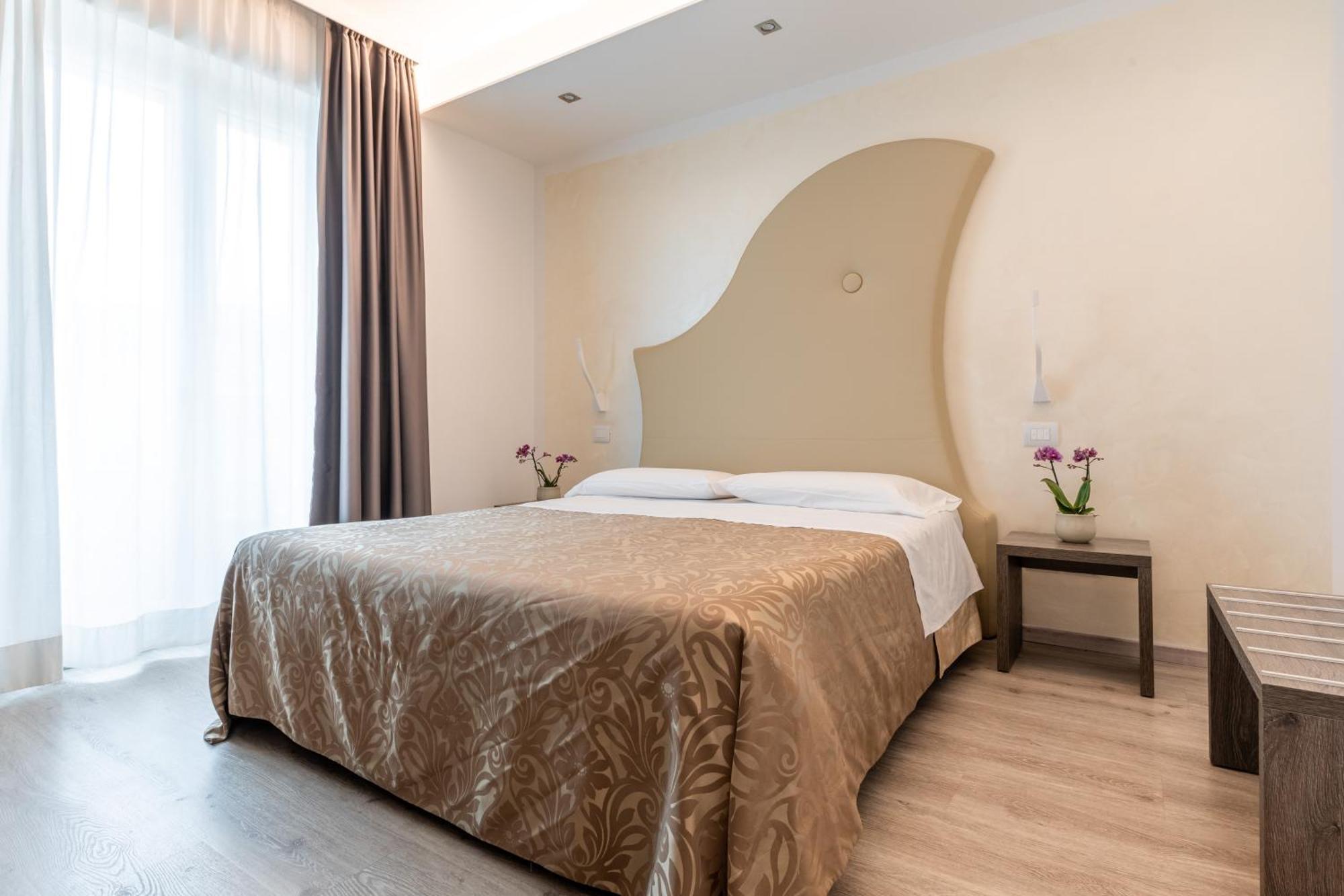 Hotel Italia Garda (Verona) Quarto foto